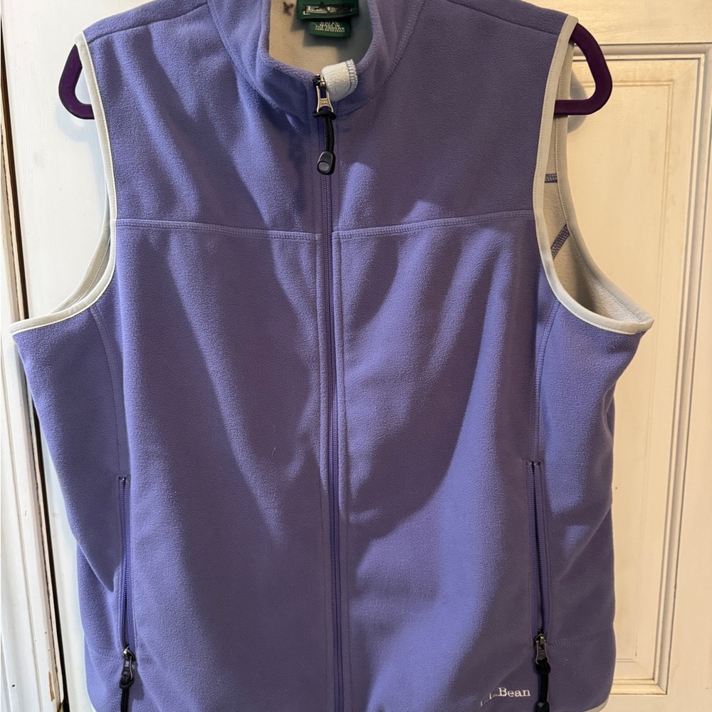 L.L. Bean Lavender polar Fleece Vest size Large